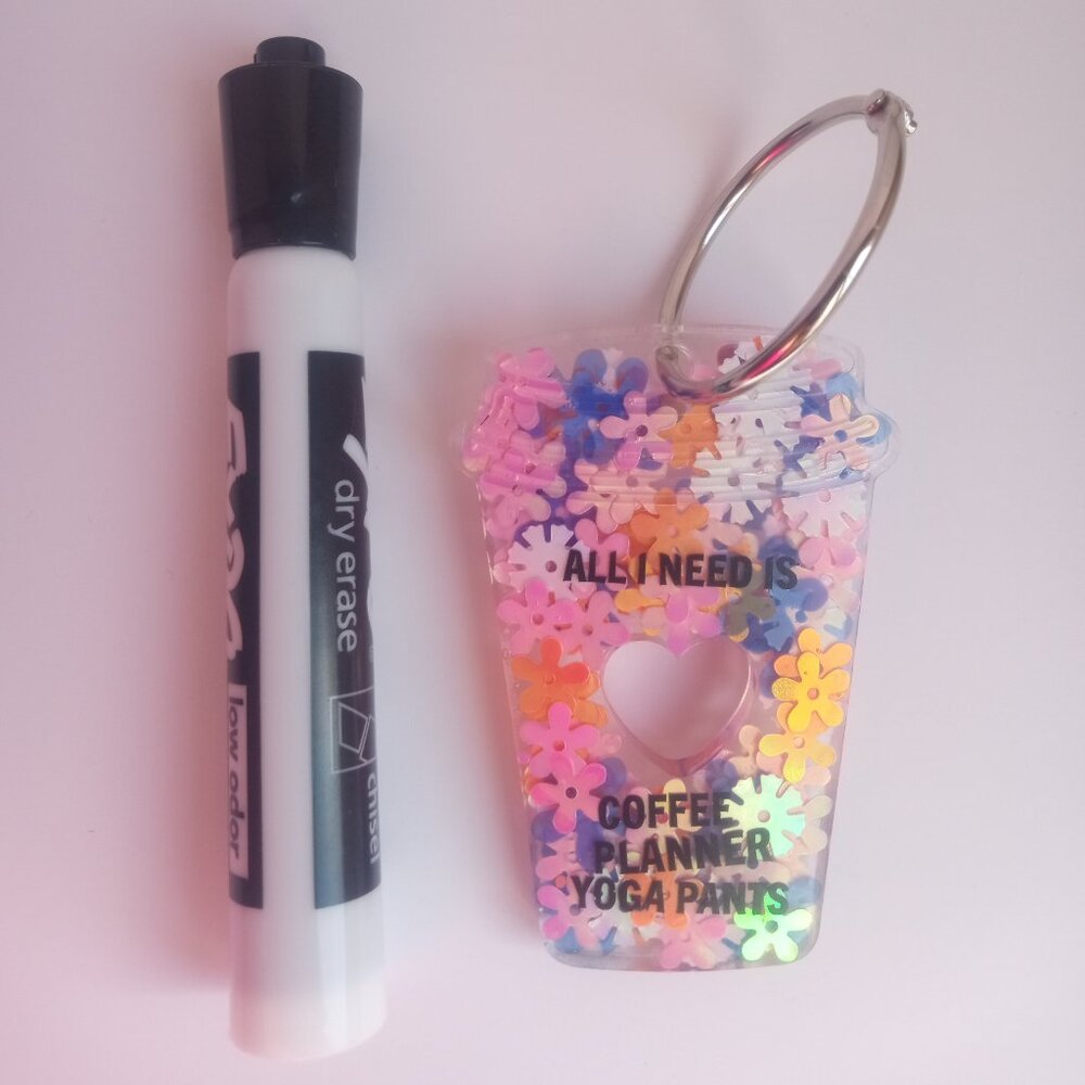 Floral cup keychain - Picture 4 of 4